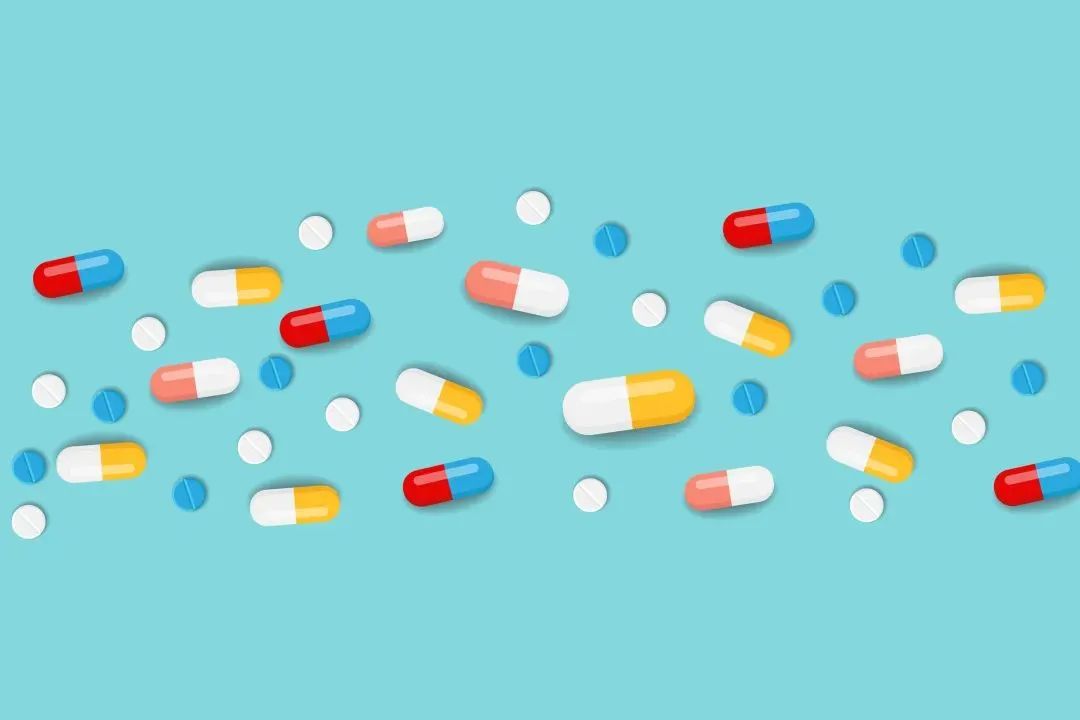 Tablets vs. Capsules: Which One is Right for Your Supplement Brand?